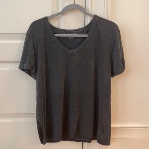Grey American Eagle t-shirt